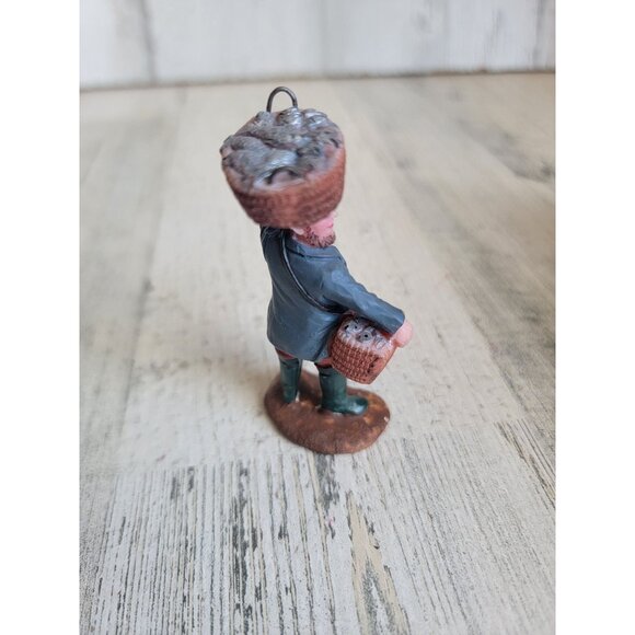Lemax the catch of the day fish fisher village accessory xmas - Picture 4 of 7